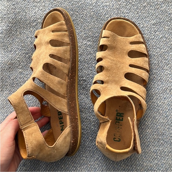 Camper Shoes - Camper Tan Leather Gladiator Sandals